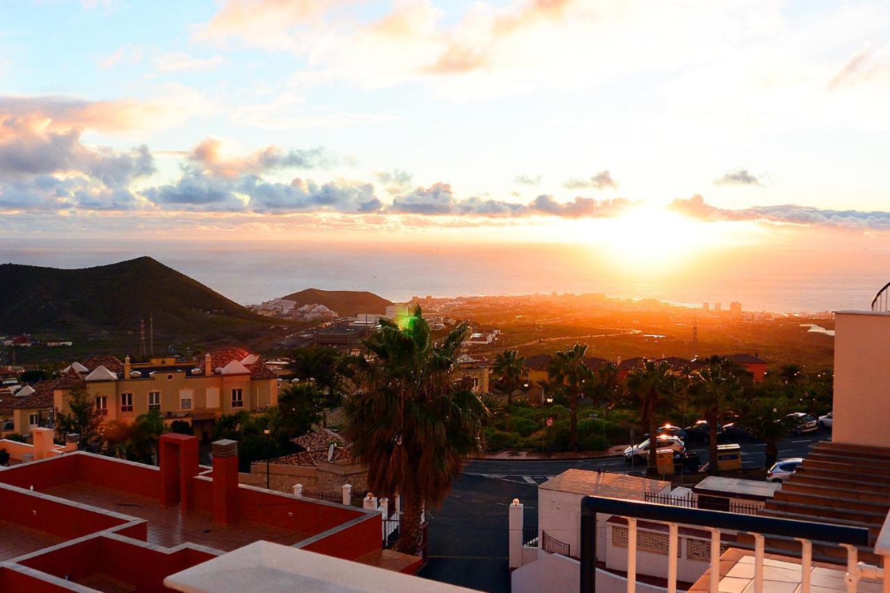 Superlative Apartment With Spectacular Ocean Views Chayofa ภายนอก รูปภาพ